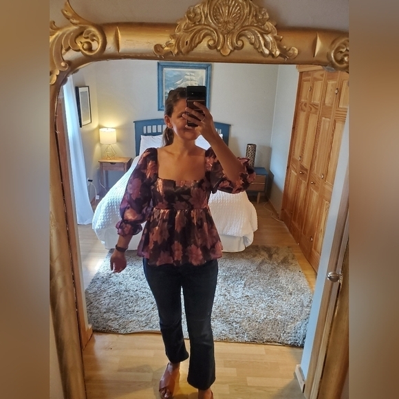 NWT Floral Peplum Top - Picture 9 of 9